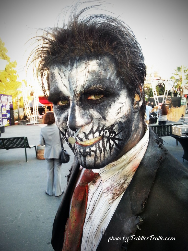 Dark Harbor Freaks