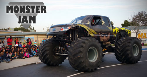 Monster Jam, Menace, Monster Trucks