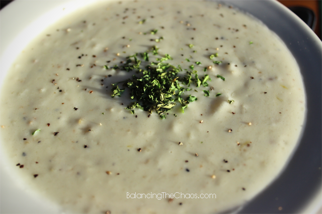 Abalonetti Bar and Grill, Clam Chowder with Bacon, BalancingTheChaos.com, Monterey Bay