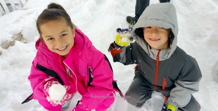 DiscoveryCubeOC snow fun at WinterWonderFest CubeWinter