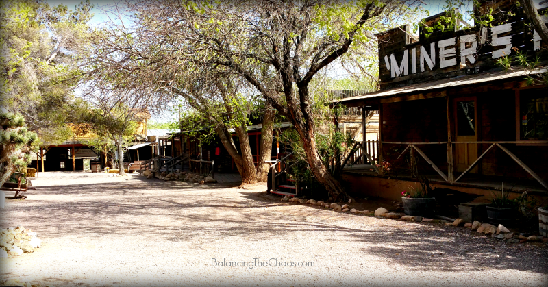 Bonnie Springs Ranch Town Square