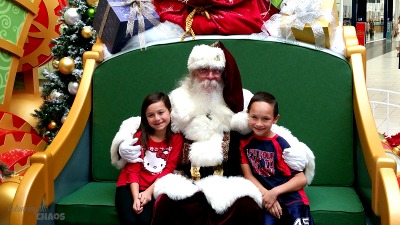 Santa and Kids at HGTV Santa HQ