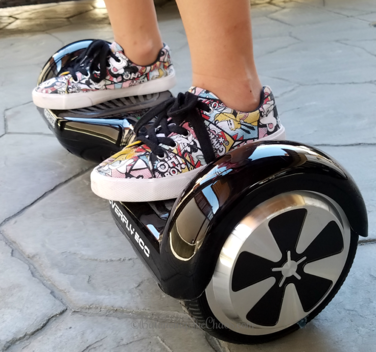 Get Moving With The GoTrax Hoverfly Hoverboard - Balancing The Chaos
