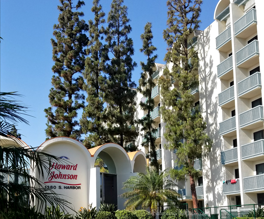 Howard Johnson Anaheim Hotel and Water Playground