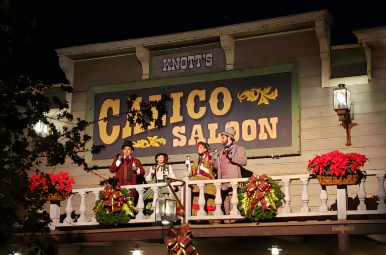 Celebrate The Holidays At Knotts Merry Farm Balancing The Chaos