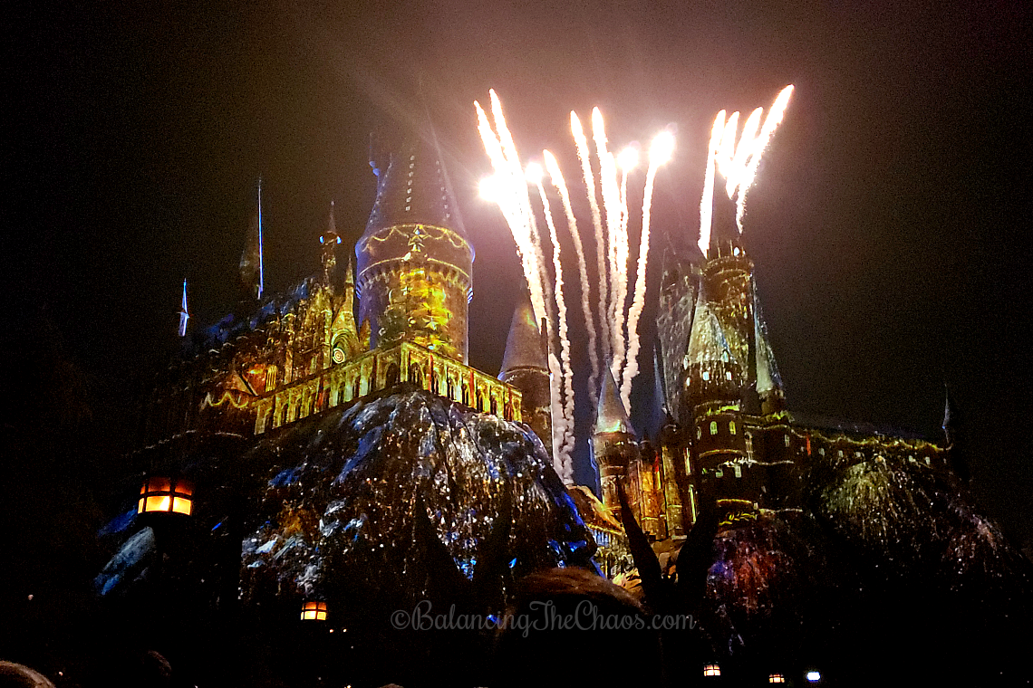 Christmas in The Wizarding World of Harry Potter
