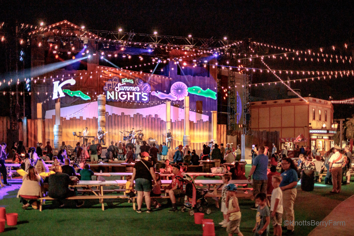 Knott's Summer Nights